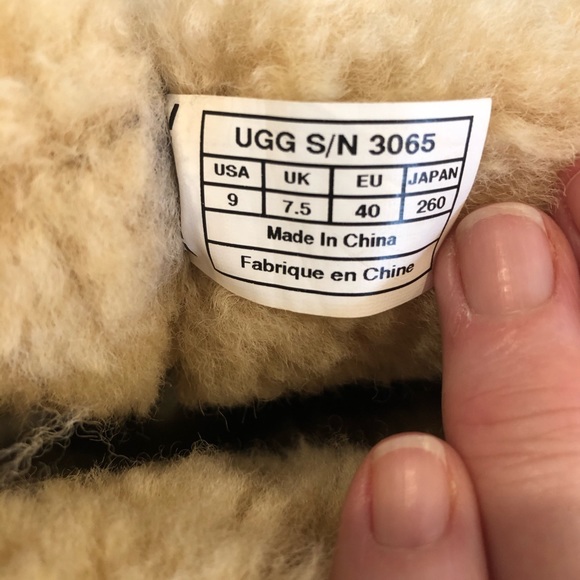 UGG tall chestnut boots *unique* - Picture 7 of 8